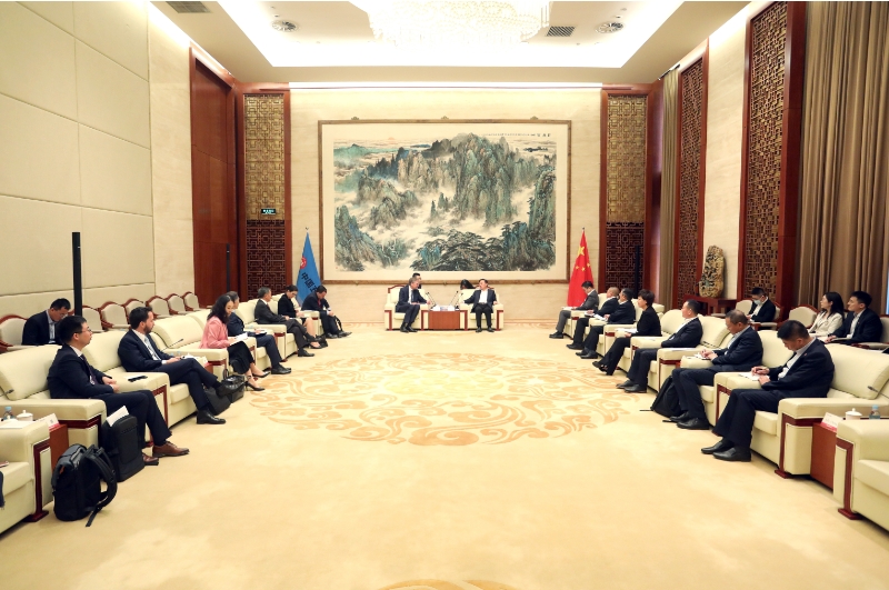 ��������Ҋ���ؼ��F��ϯ���й�ʯ����