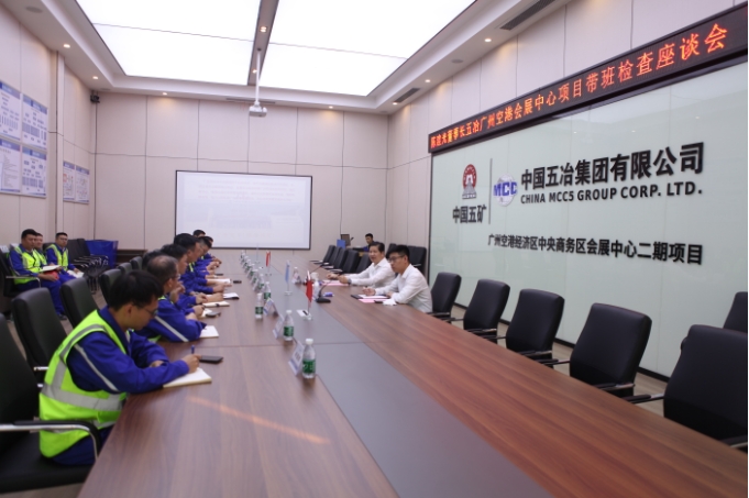 ꐽ��⵽�Ї���ұ�V�ݿո۽����^�����̄Յ^��չ���Ķ����Ŀ�����z�鲢����ο��һ���T��